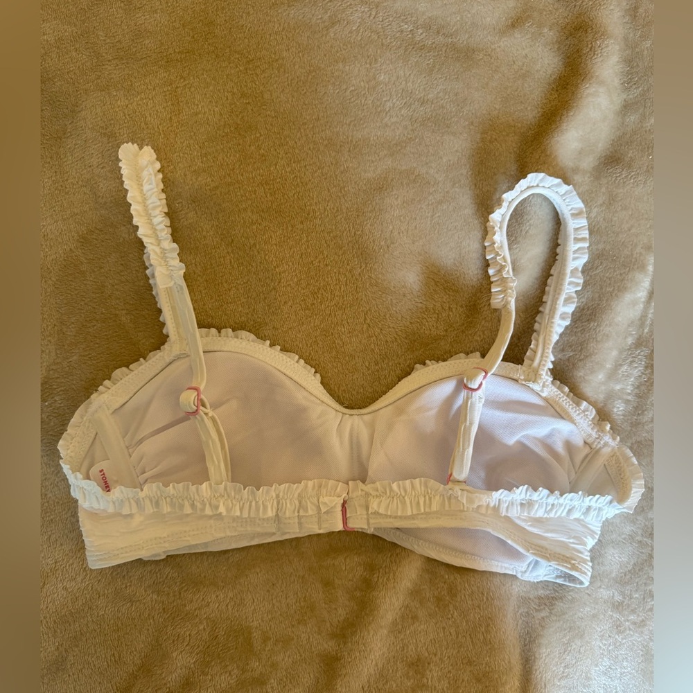 White Textured Ruffle Bikini - Picture 4 of 8